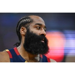 El dinero nunca ha sido la prioridad de James Harden en la última década El dinero nunca ha sido la prioridad de James Harden en la última década